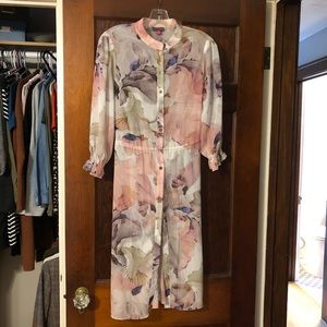 Vince Camuto Floral Duster